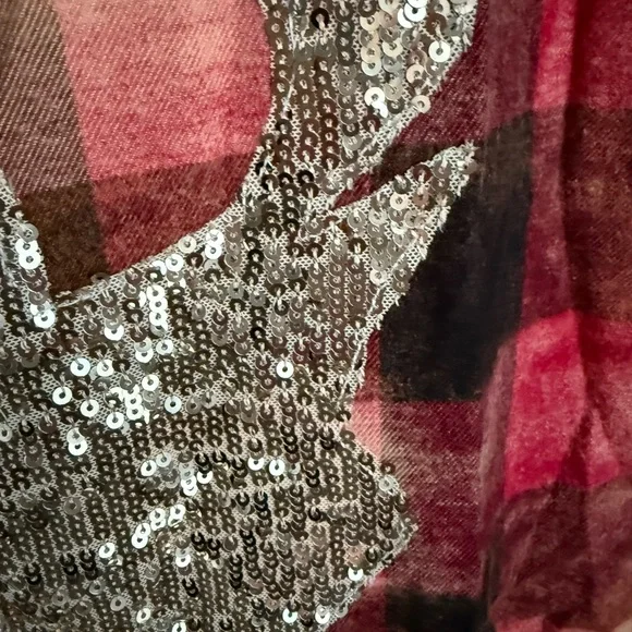 Bleached Red Plaid Button-Up Flannel with Sequin Reindeer, Size 2X - Picture 4 of 13